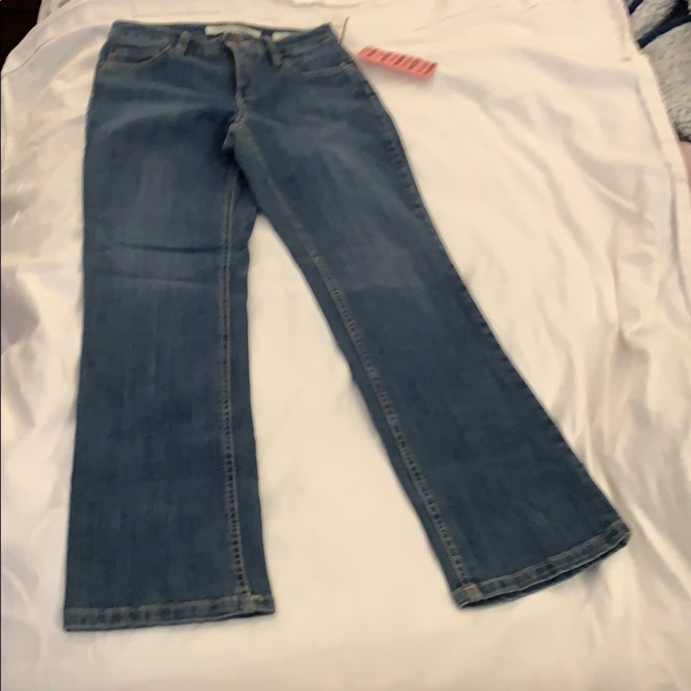 Jeans - Picture 1 of 5